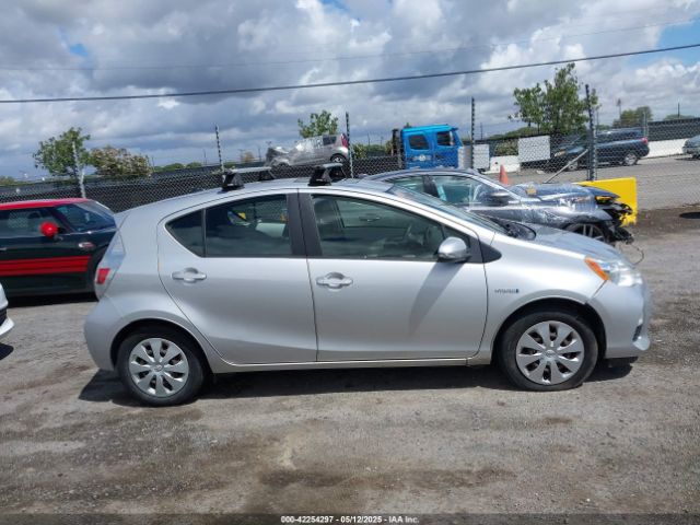 JTDKDTB3XE1065347 Toyota Prius C Three