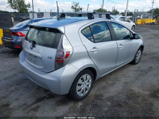 JTDKDTB3XE1065347 Toyota Prius C Three