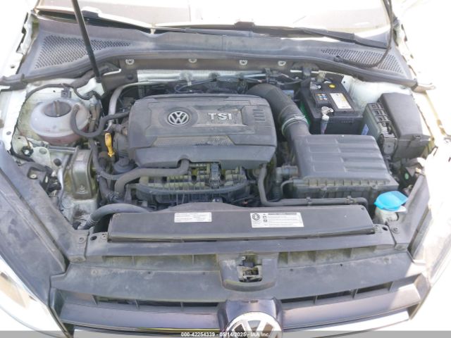 3VW217AU9FM040953 Volkswagen Golf Tsi S 4-door