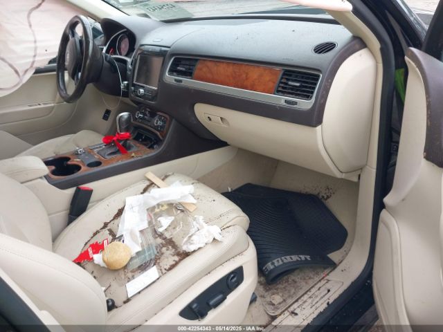 WVGEF9BPXED014079 Volkswagen Touareg 3.6l Lux