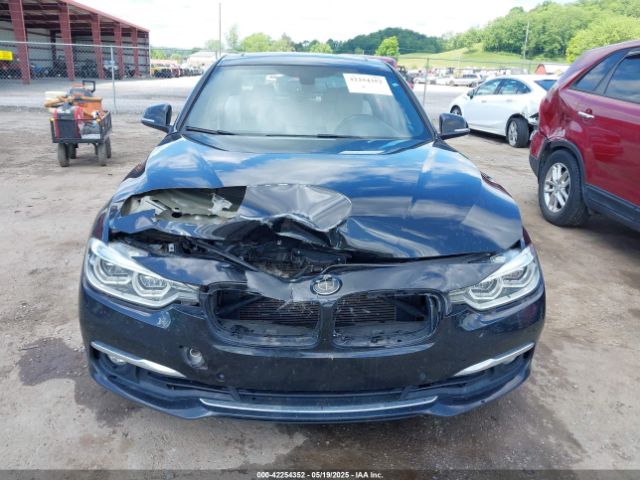 WBA8D9C32HA011814 BMW 330i Xdrive