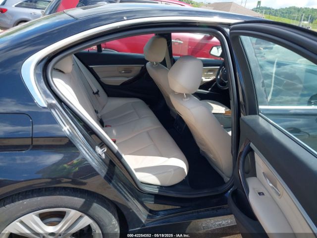 WBA8D9C32HA011814 BMW 330i Xdrive