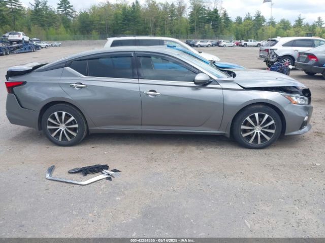 1N4BL4DW7LC228558 Nissan Altima Sv Intelligent Awd