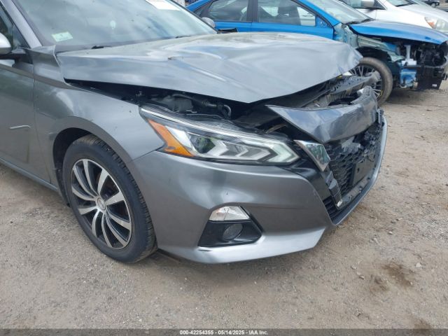 1N4BL4DW7LC228558 Nissan Altima Sv Intelligent Awd