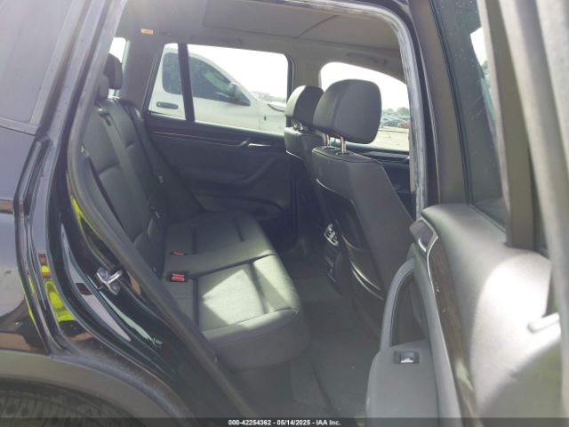 2017 BMW X3 5UXWZ7C32H0V89819 Photo 7
