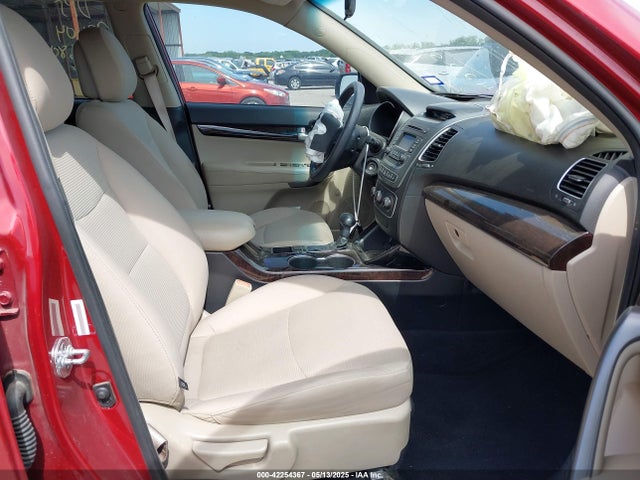 5XYKT3A65FG626800 KIA SORENTO LX