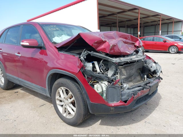 5XYKT3A65FG626800 KIA SORENTO LX
