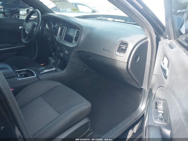 2C3CDXHG2KH567678 Dodge Charger Gt Rwd