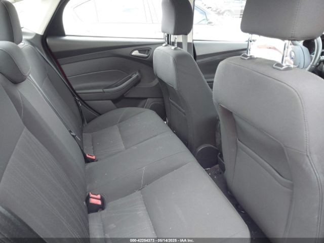 1FADP3F29GL251203 Ford FOCUS SE