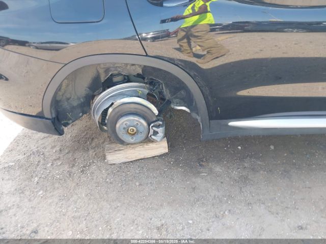 2019 BMW X3 5UXTR7C54KLF24757 Photo 5