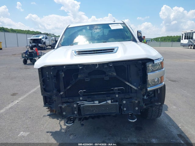 1GC1KXEY4JF285421 Chevrolet Silverado 2500hd High Country