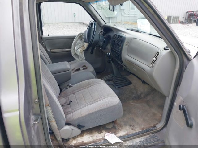 1997 FORD RANGER 1FTCR11UXVTA28503 Photo 4