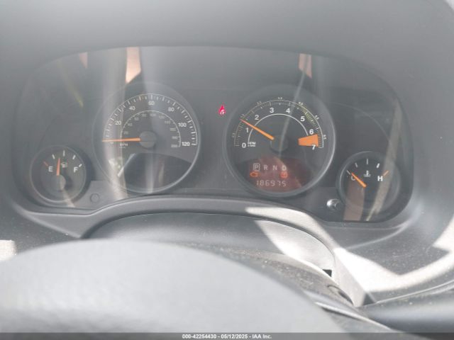 1C4NJCBA0FD178115 Jeep Compass Sport