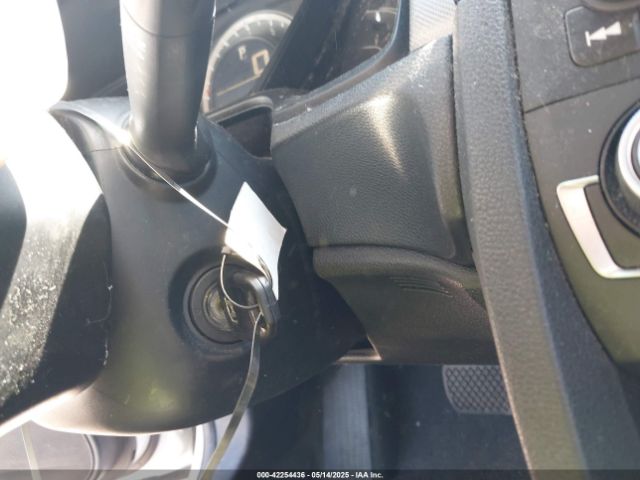 2HGFC2F51JH562939 Honda Civic Lx