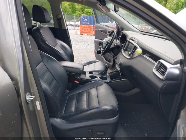 5XYPHDA51HG323052 KIA Sorento 3.3l Ex