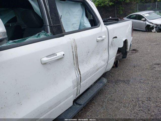 2020 RAM 1500 1C6SRFFT8LN207821 Photo 5