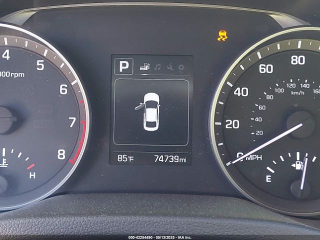 5NPD84LF1JH228000 Hyundai ELANTRA SEL