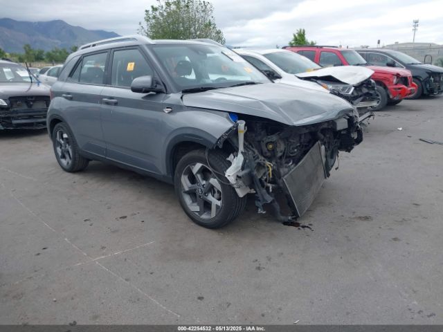 2022 HYUNDAI VENUE KMHRC8A38NU132294