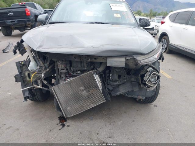 2022 HYUNDAI VENUE KMHRC8A38NU132294 Photo 5
