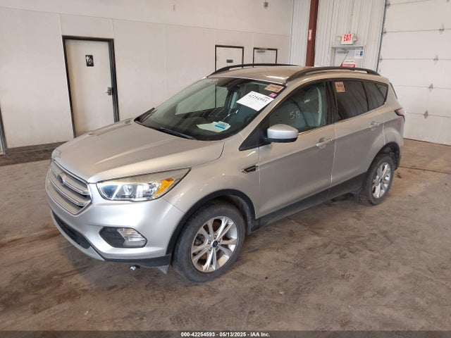 1FMCU9GDXJUD27865 Ford ESCAPE SE