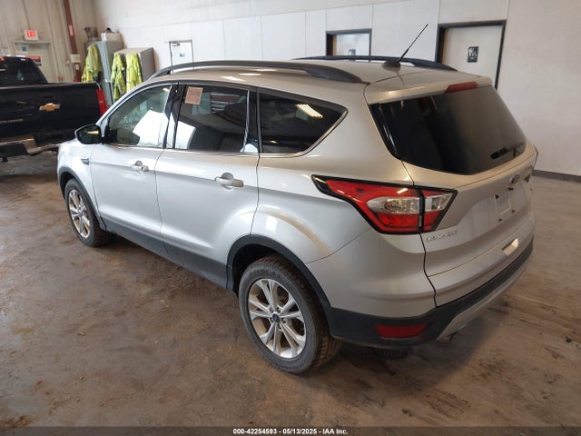 1FMCU9GDXJUD27865 Ford ESCAPE SE
