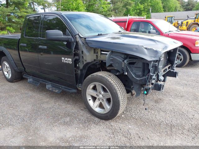 2013 RAM 1500 1C6RR7FT8DS524425