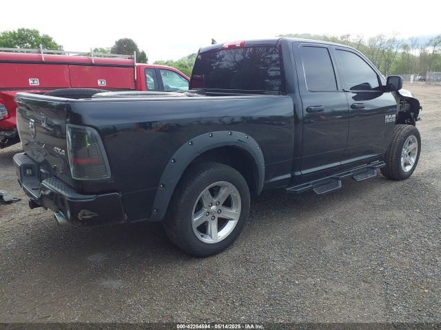 2013 RAM 1500 1C6RR7FT8DS524425 Photo 3