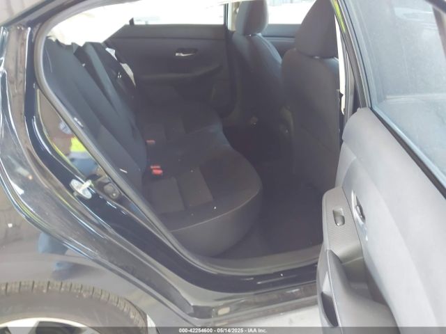 3N1AB8CV2NY236511 Nissan Sentra