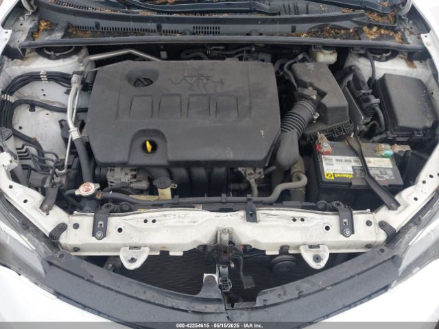 2T1BURHE8JC099157 Toyota COROLLA LE