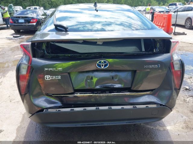 JTDKBRFU2G3014010 Toyota Prius Two