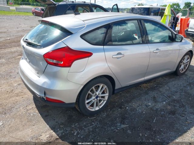 1FADP3K20FL249327 Ford FOCUS SE