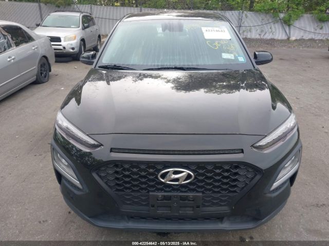 KM8K1CAA4MU746136 Hyundai Kona Se