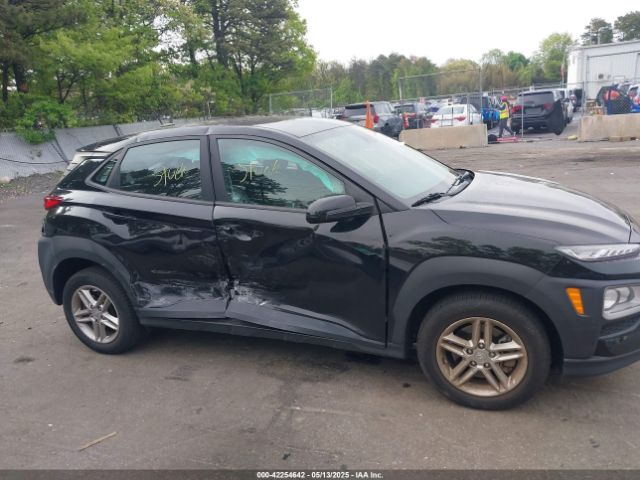 KM8K1CAA4MU746136 Hyundai Kona Se