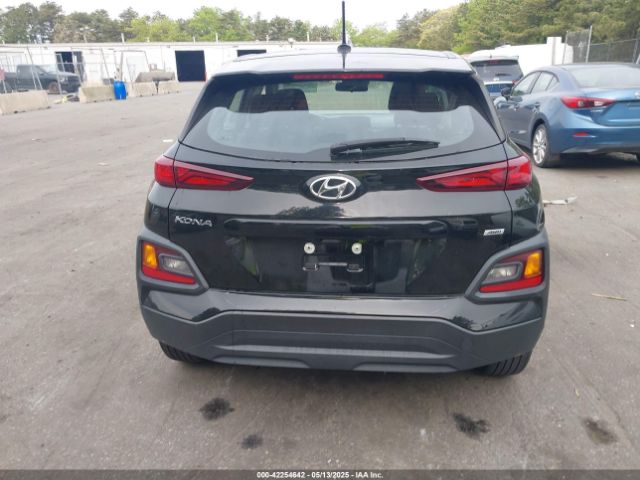 KM8K1CAA4MU746136 Hyundai Kona Se