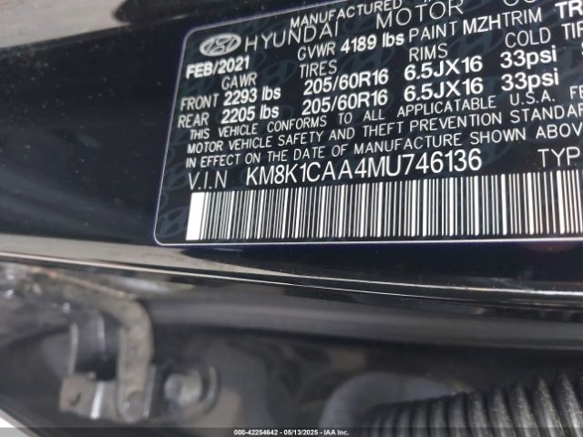 KM8K1CAA4MU746136 Hyundai Kona Se