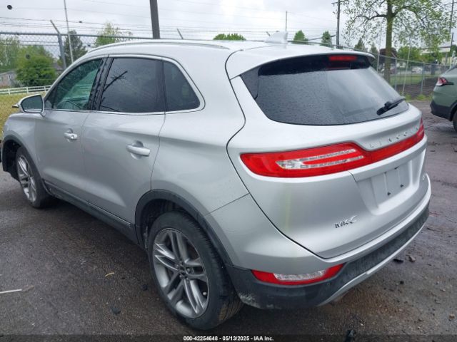 5LMCJ3D90HUL70673 Lincoln Mkc Reserve