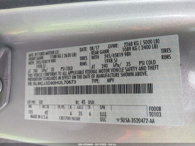 5LMCJ3D90HUL70673 Lincoln Mkc Reserve