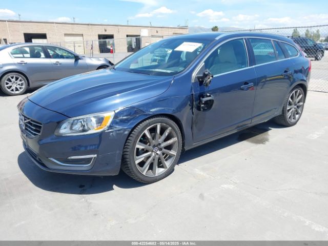 YV140MEKXF1252046 Volvo V60 T5 Premier