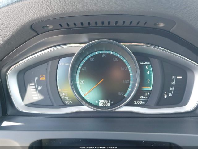 YV140MEKXF1252046 Volvo V60 T5 Premier