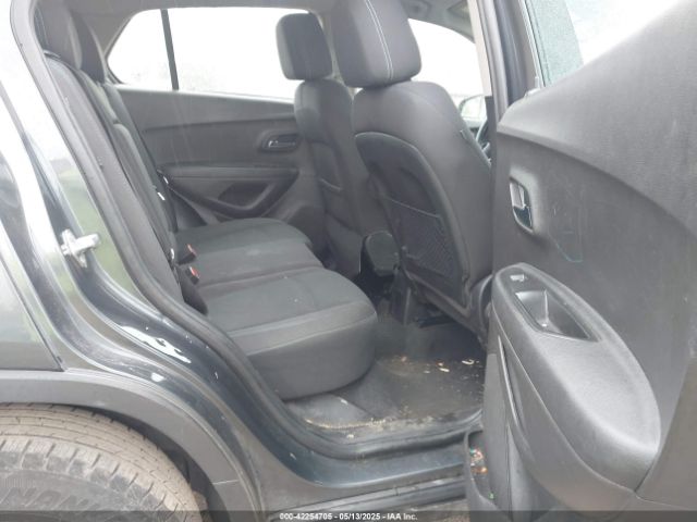3GNCJKSB8GL276127 Chevrolet Trax 1ls