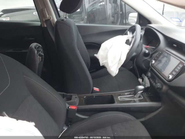 2021 NISSAN KICKS 3N1CP5CV7ML555388 Photo 4