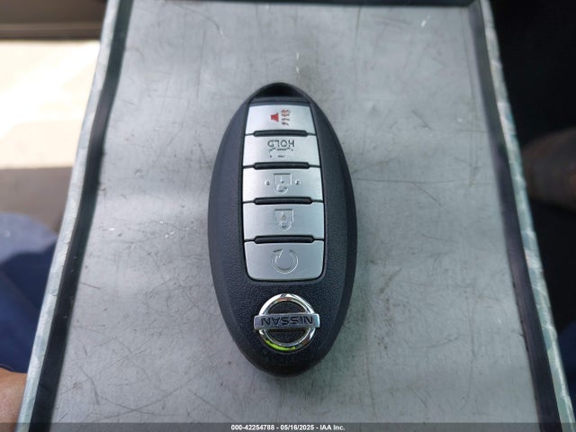 Nissan Altima 2017 1N4AL3AP1HC489257 Image 11