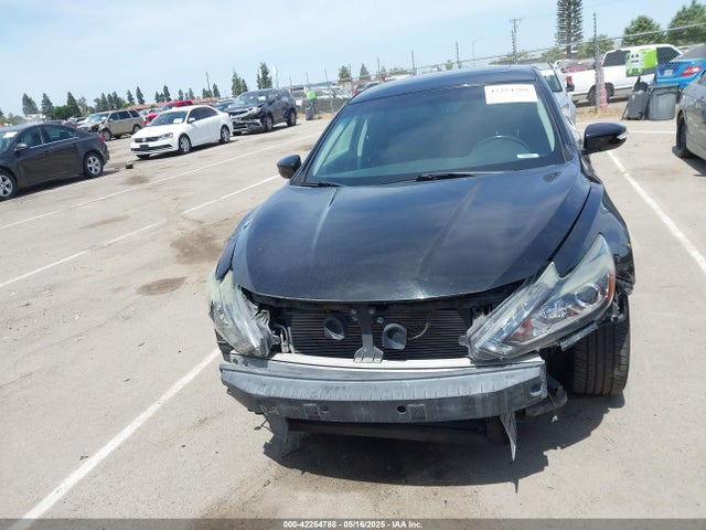 Nissan Altima 2017 1N4AL3AP1HC489257 Image 13