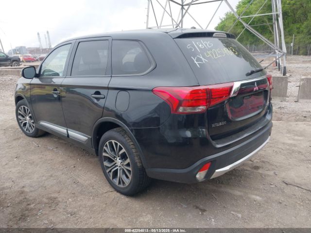2016 MITSUBISHI OUTLANDER JA4AZ3A39GZ011728 Photo 2