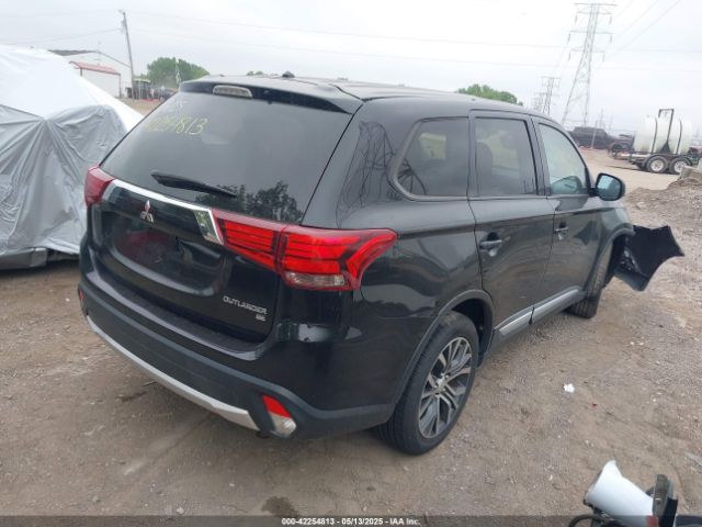 2016 MITSUBISHI OUTLANDER JA4AZ3A39GZ011728 Photo 3
