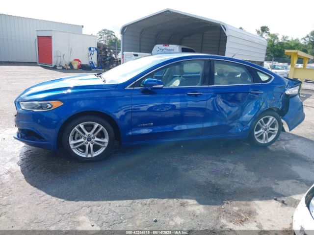 3FA6P0LU6JR227205 Ford Fusion Hybrid Se
