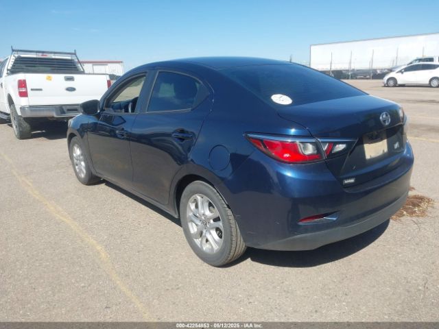 3MYDLBZV0GY138982 Scion IA