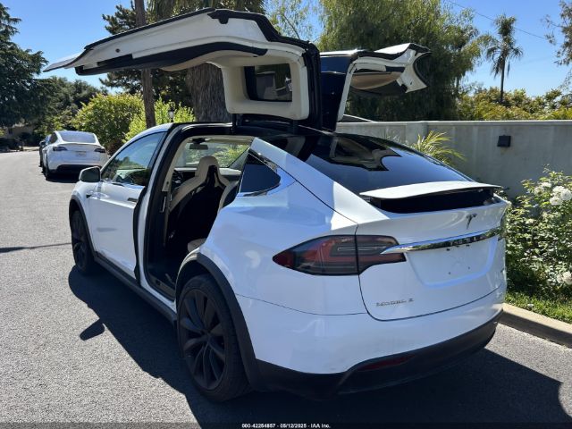 5YJXCDE25GF026337 Tesla Model X 60d/70d/75d/90d