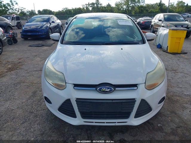 1FADP3F24EL336463 Ford FOCUS SE