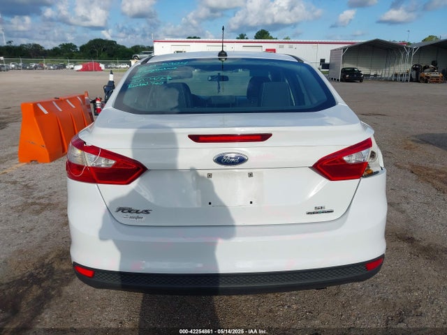 1FADP3F24EL336463 Ford FOCUS SE